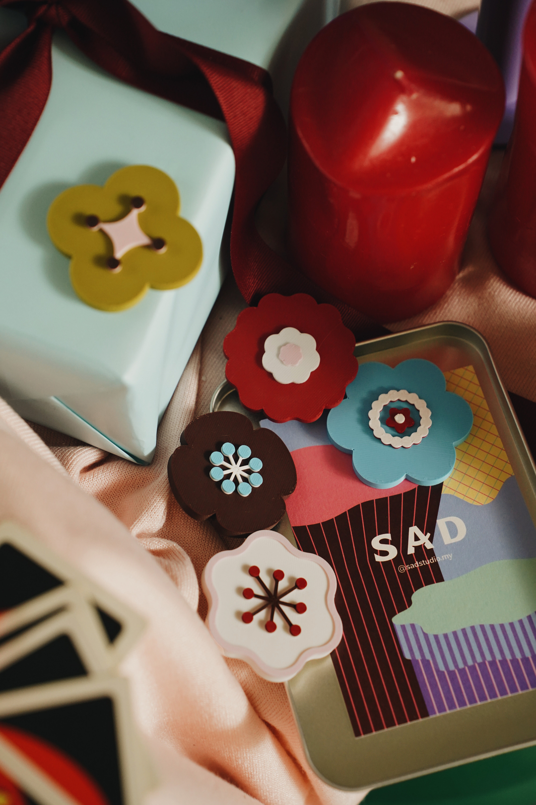 Nose x SAD Studio Magnet Set