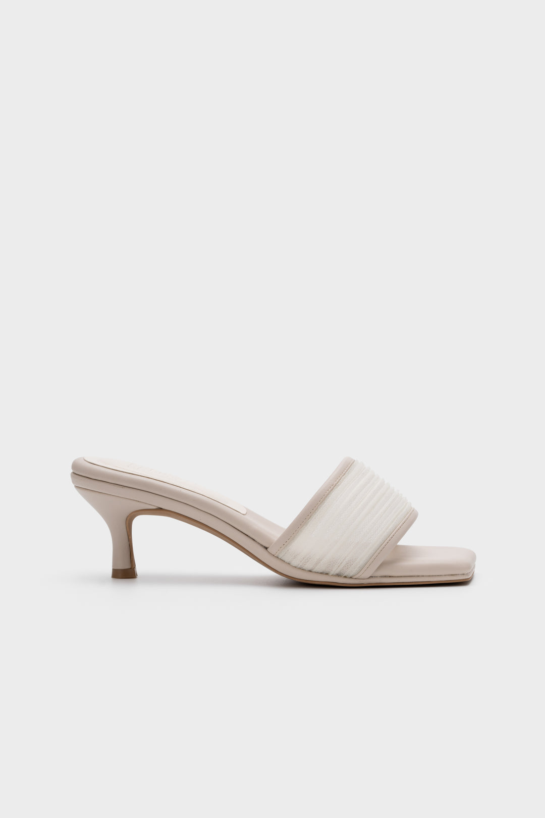 #color_mesh-off-white