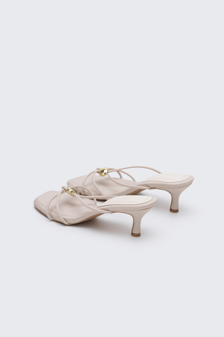 #color_ivory