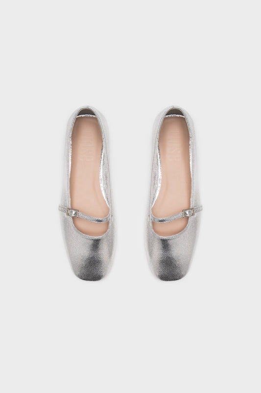 MARY JANE SQUARE TOE FLAT PUMP - Nose