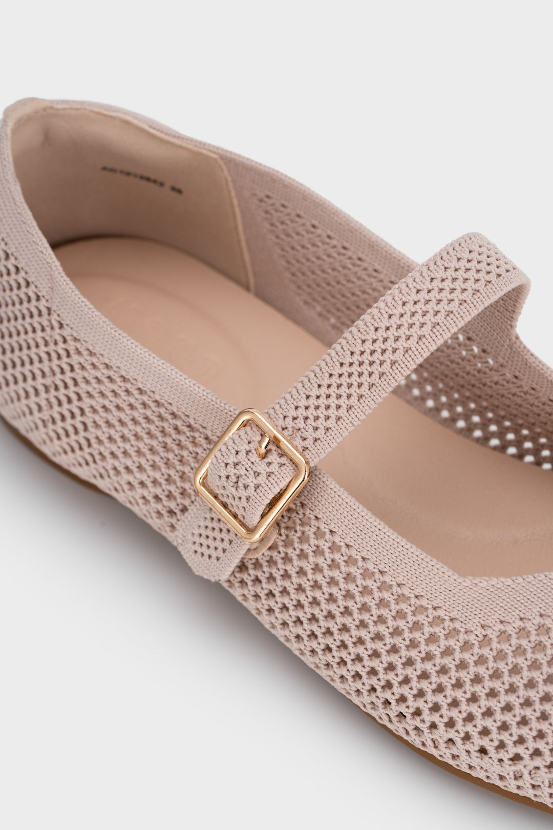PERFORATED FLYKNIT WITH CLOUNDFOAM MARY JANE FLAT