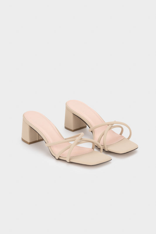 STRAPPY CHUNKY HEEL SLIDE - Nose