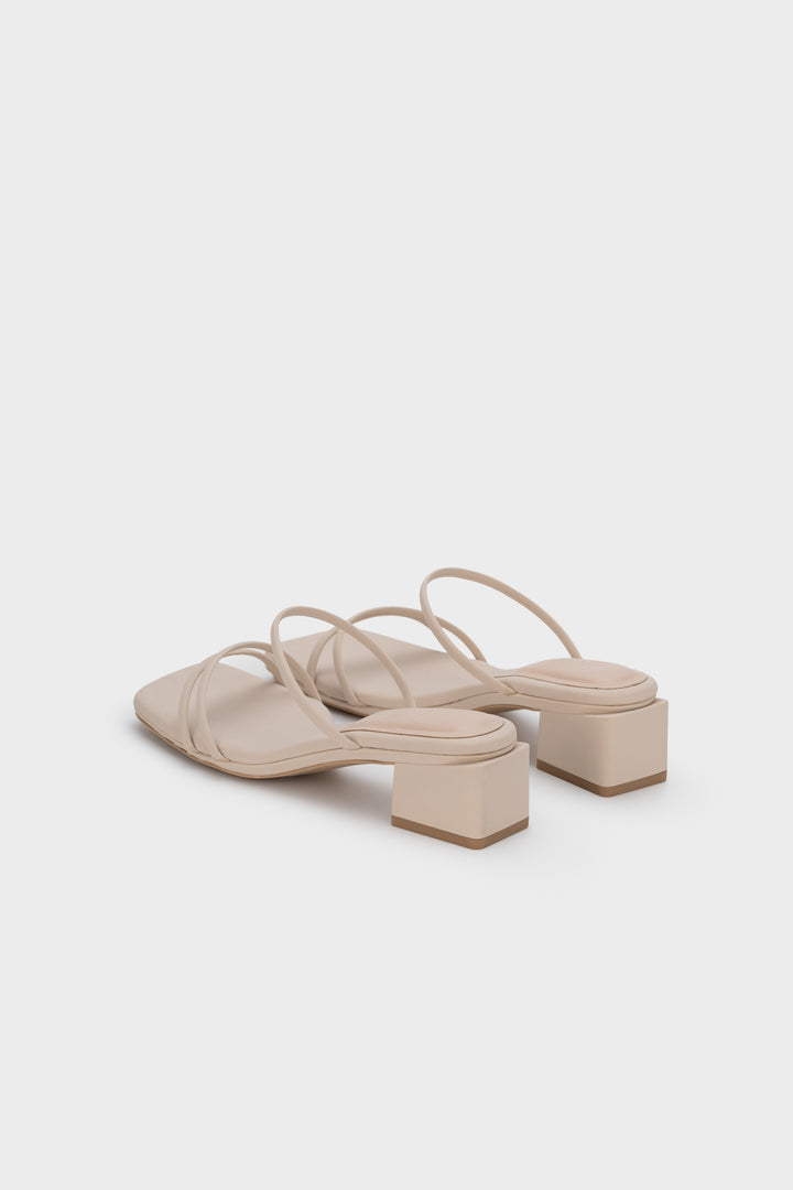 #color_antiquewhite