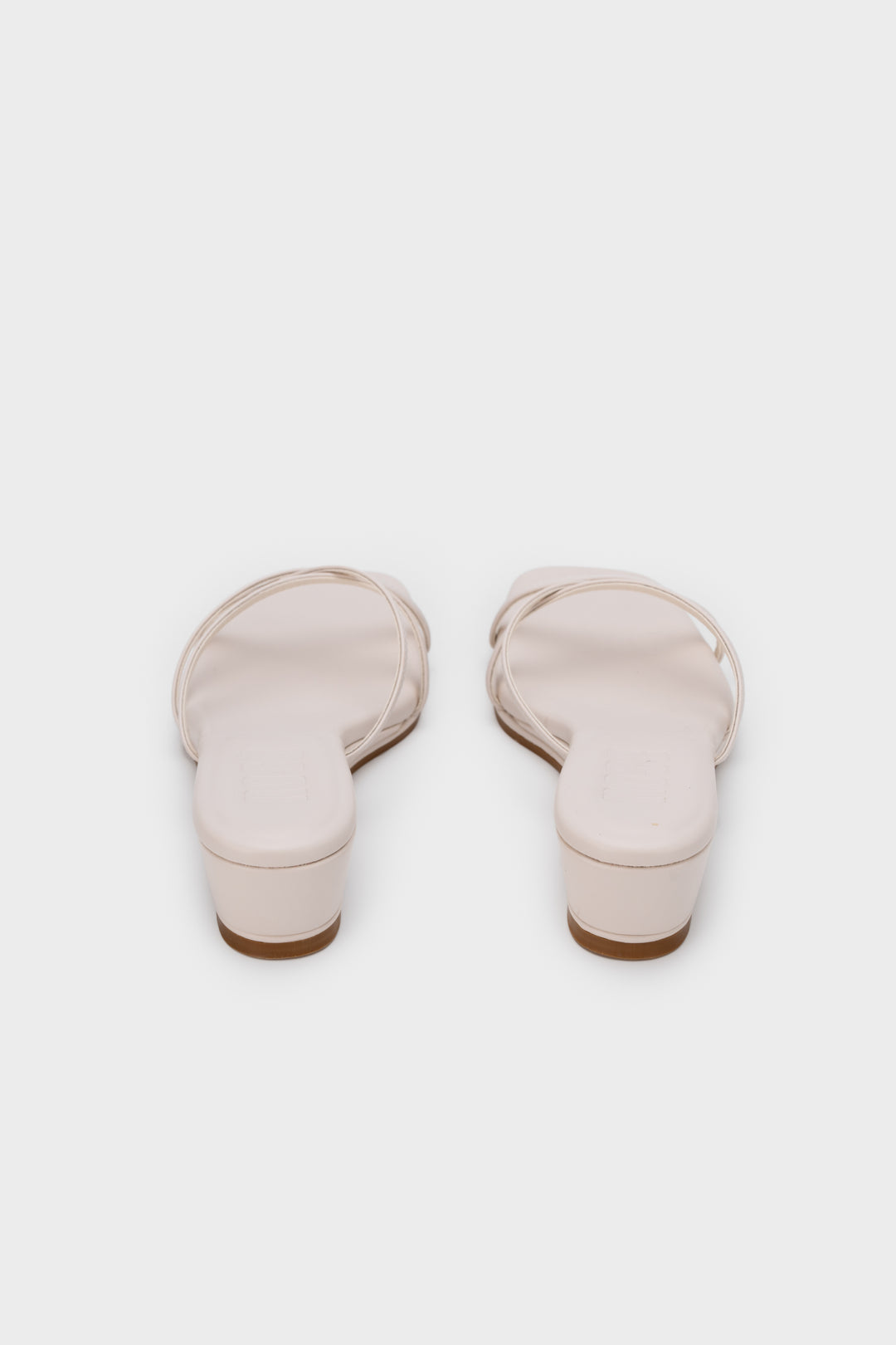 #color_ivory