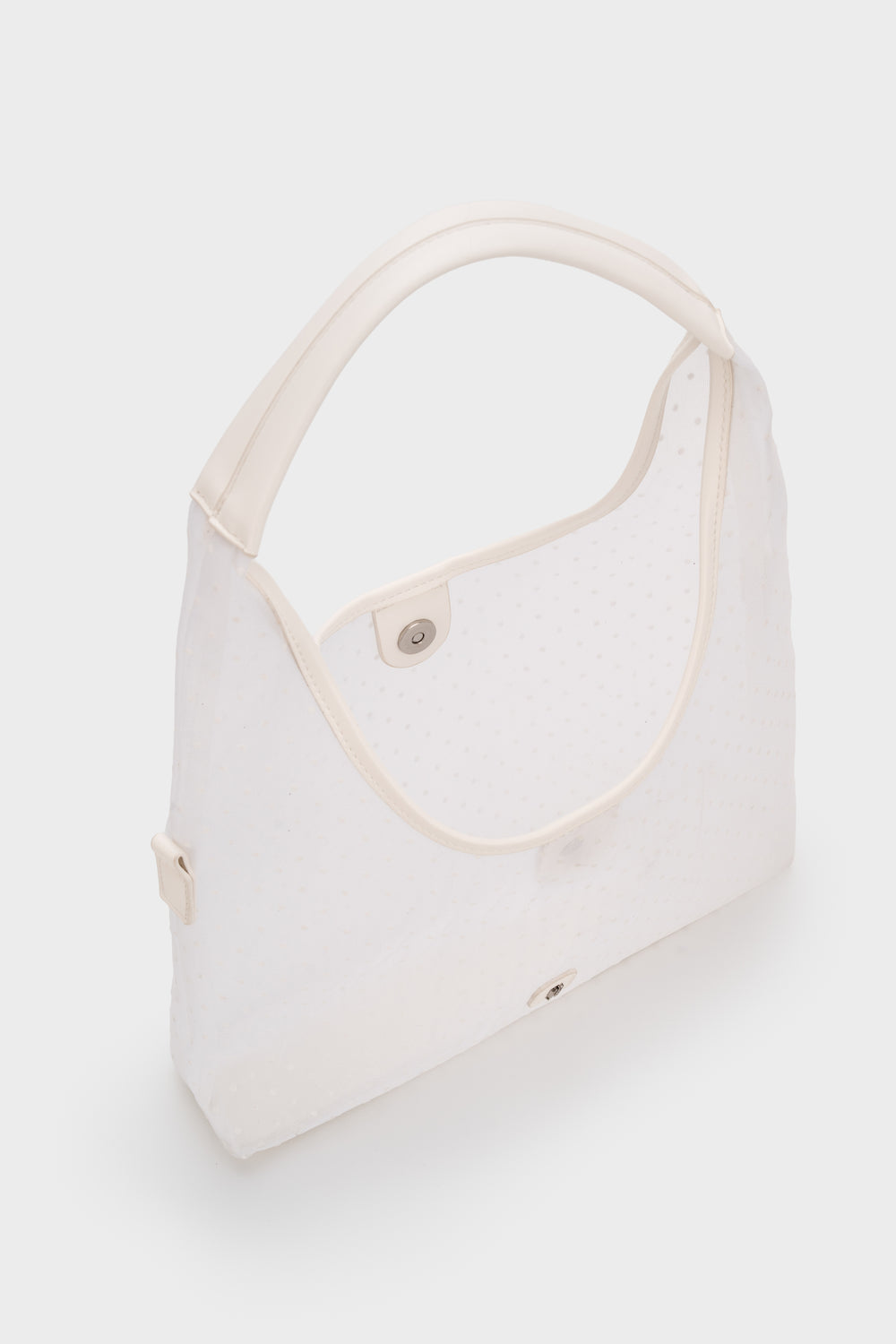 #color_off-white-dot