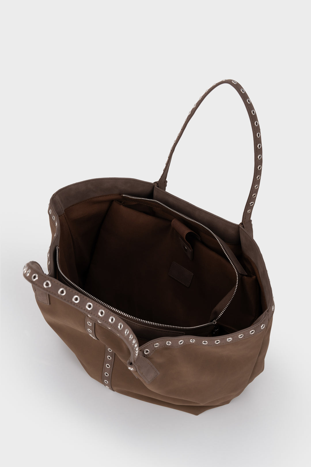 #color_nubuck-otter-brown
