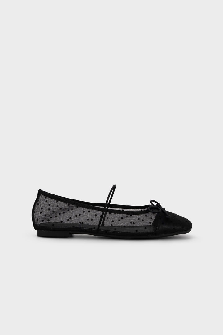 #color_black-dot