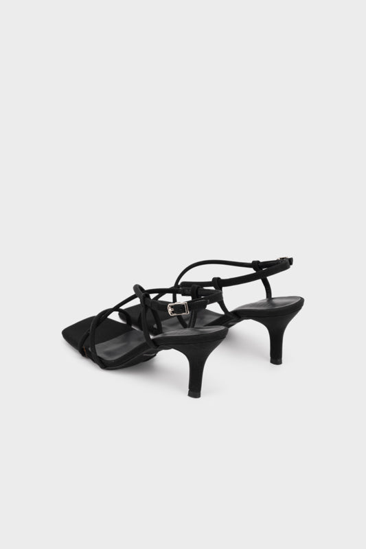 STRAPPY HEEL SANDAL - Nose